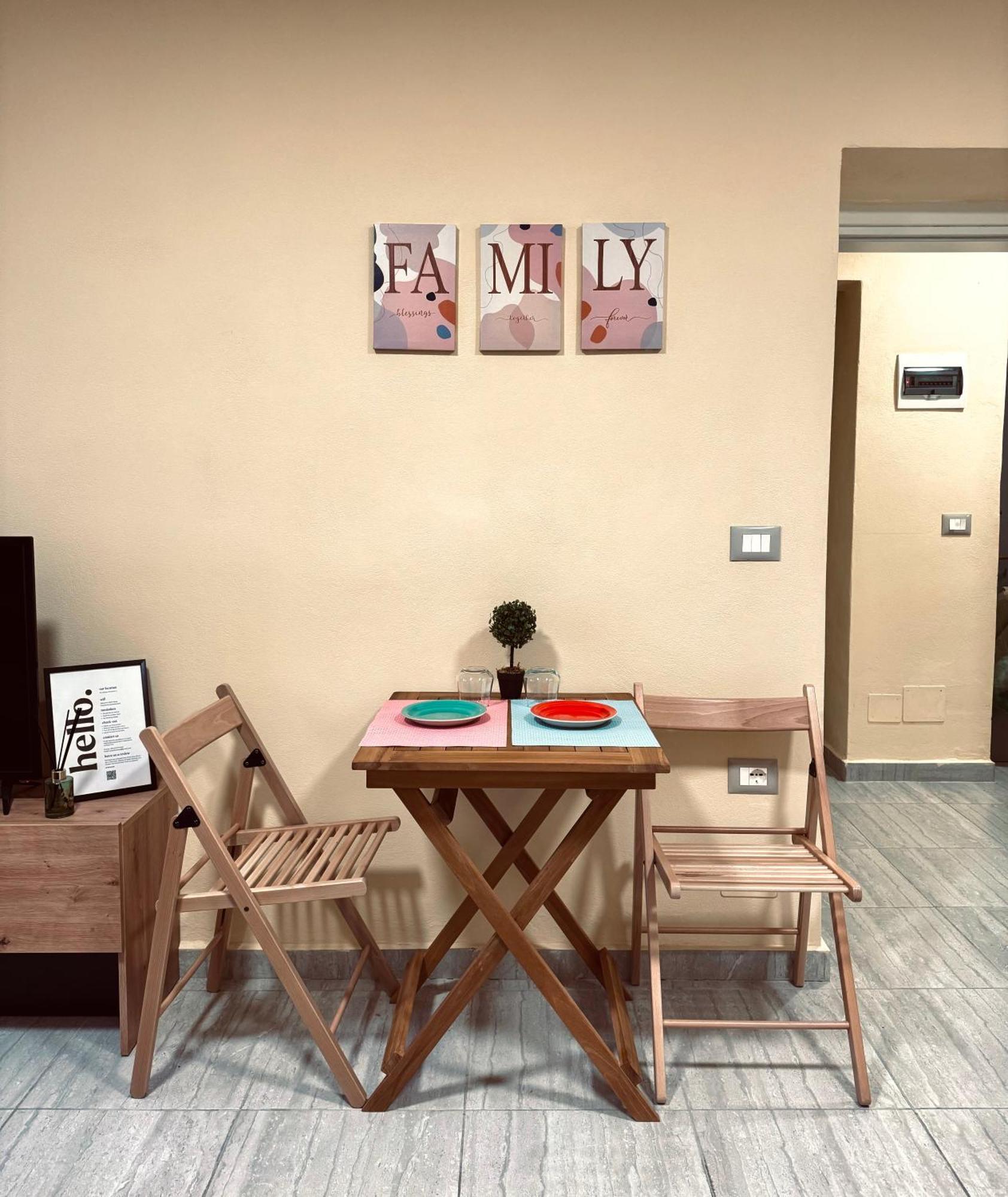 Urban Apartment In Blloku 티라나 외부 사진