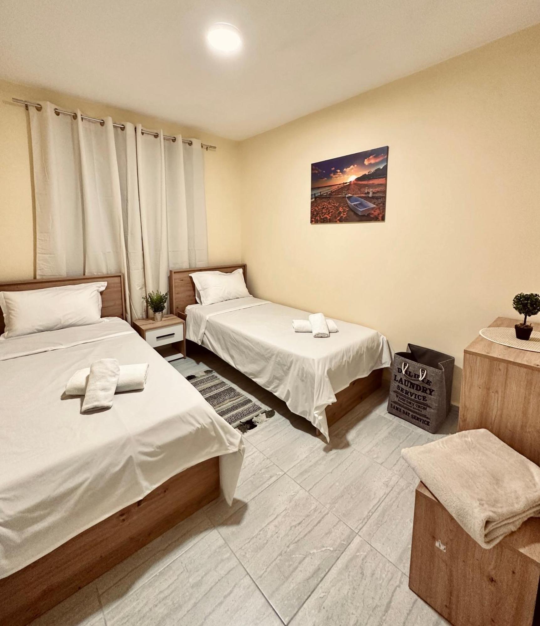 Urban Apartment In Blloku 티라나 외부 사진